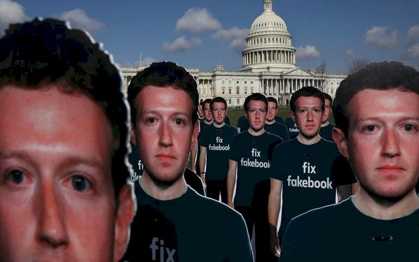 Sở hữu Messenger, Mark Zuckerberg chính là ‘kẻ nguy hiểm nhất hành tinh’: Theo dõi tin nhắn, cuộc gọi, thậm chí tự động tải file người dùng gửi cho nhau