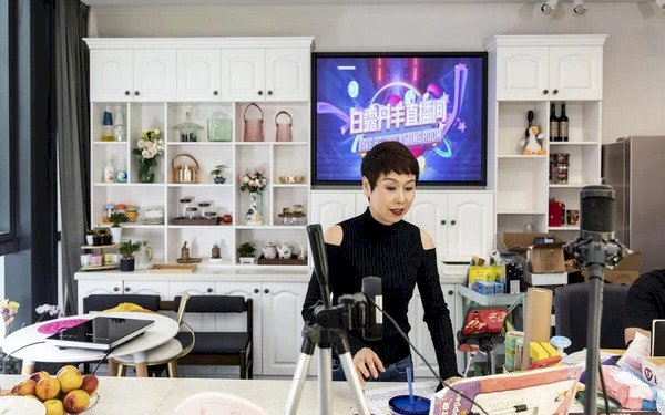 Trung Quốc cấm trẻ dưới 16 tuổi tham gia livestream, video trực tuyến