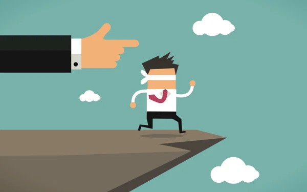  5 loại người tuyệt đối không được kết giao chốn công sở