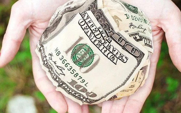  Nghịch lý giữa đời thường: Các cha mẹ giàu có 