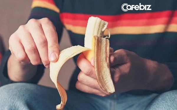 Hại thần kinh, tổn thương thận, rối loạn nhịp tim, thậm chí tê liệt nếu ăn chuối theo cách này, đặc biệt người phải lái xe cần lưu ý kẻo gây hậu quả đáng tiếc!