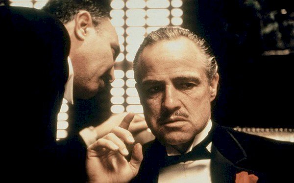 Rồng không đánh nhau với rắn, người khôn ngoan không tranh luận với kẻ tiểu nhân: Tránh rước hoạ vào thân!