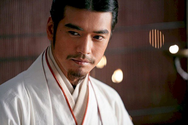 Lời cổ nhân, thấm từng chữ: Im lặng là tu dưỡng, nhẫn là tu tâm, bao dung là trí tuệ, buông bỏ là có được!