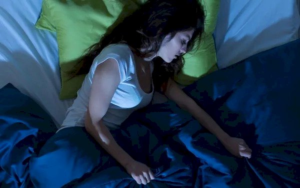 Đổ mồ hôi kèm dấu hiệu này, bạn cần đi khám ung thư khẩn cấp