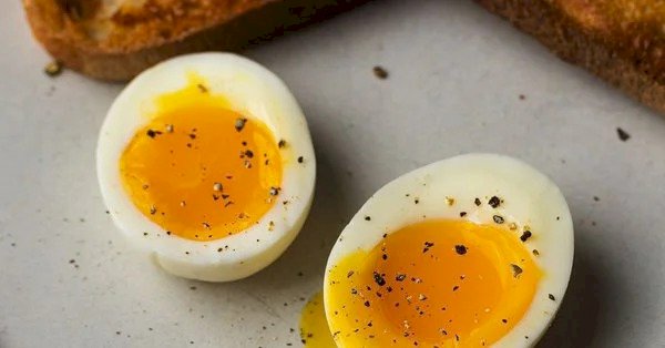 Ăn một quả trứng luộc vào buổi sáng, sau một thời gian cơ thể sẽ thay đổi thế nào?