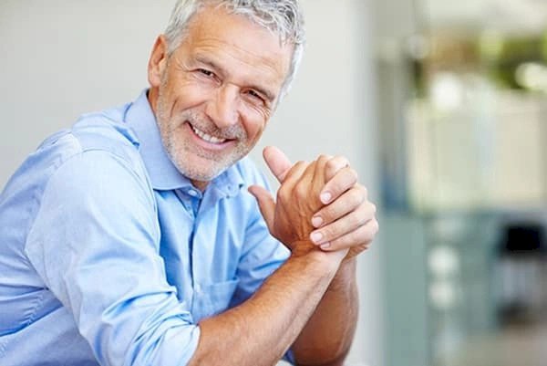 Người bước qua 50 tuổi giữ kín 3 thứ này khiến trên dưới đều nể phục, 1 điều trong đó đa số đều phạm phải