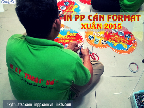In pp cán format làm dây treo quảng cáo chương trình 'Tết năng động'