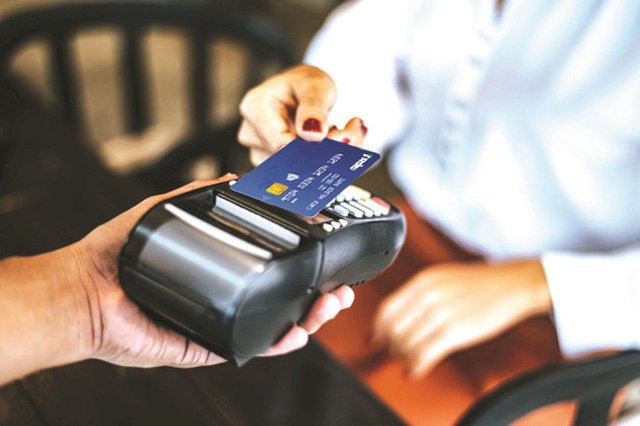 Người dùng nên sớm đăng ký để được cấp thẻ ATM gắn chip trong thời gian sớm nhất để tránh việc giao dịch bị gián đoạn