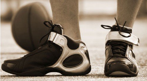 Điều bí mật về đôi giày thể thao 