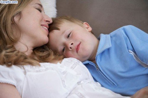 Hổng chừng con bị pê đê thiệt mẹ à