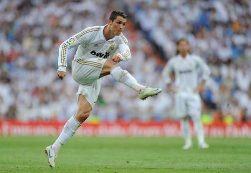 Ronaldo: Khát vọng kẻ chinh phục 