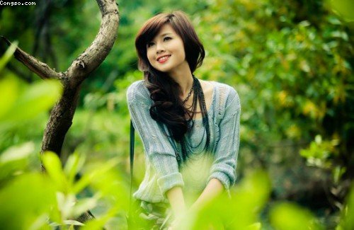 Tâm Tít: Xinh đẹp ở mọi góc nhìn